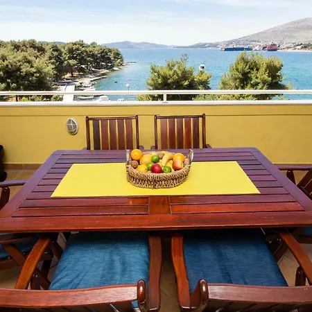 Lägenhet Satis Trogir