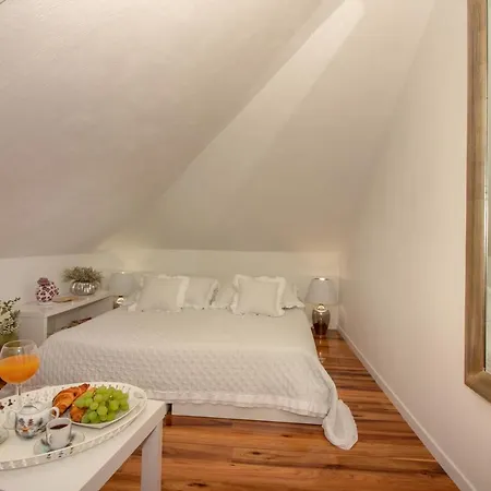 Apartment Satis