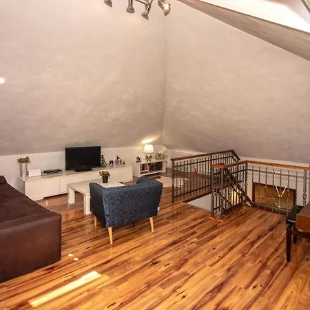 Apartment Satis *