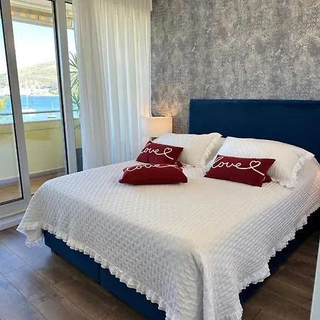 Apartment Satis