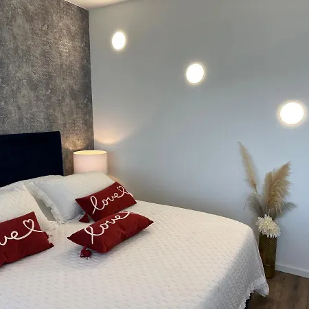 Satis Apartment *