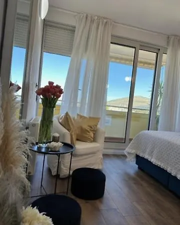 Apartment Satis *