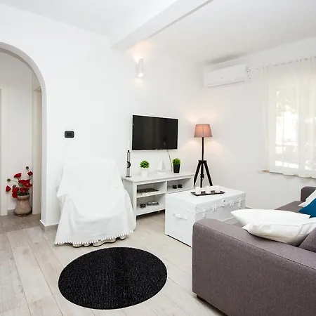 Satis Apartament
