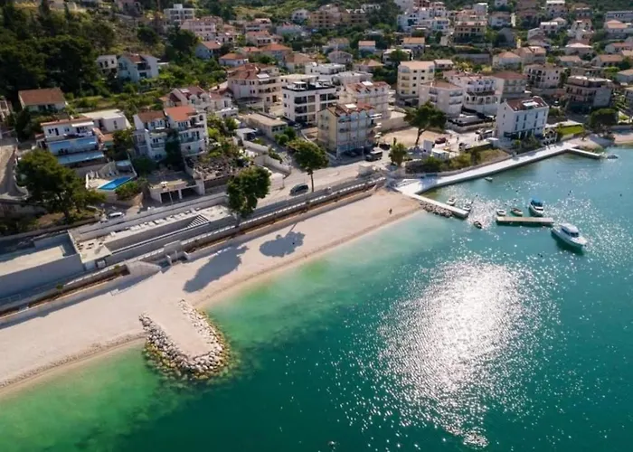 Satis 公寓 特罗吉尔