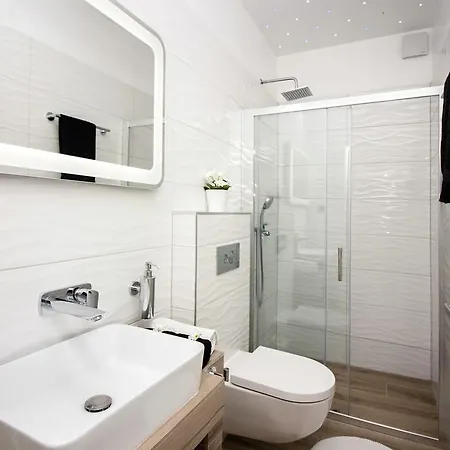 Satis Apartment *